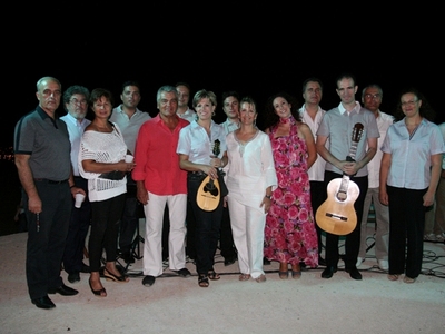 Δείτε στιγμιότυπα από τη συναυλία του συ...