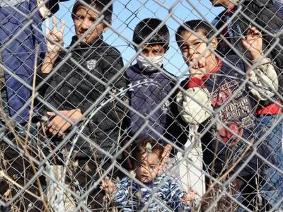 Πάτρα: «Τα στρατόπεδα συγκέντρωσης προσφ...