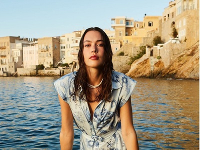 Evi Grintela: «Sea Poetry» με πατρινή υπ...
