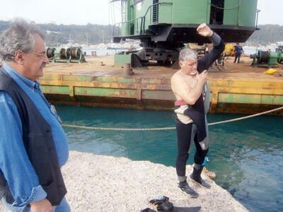 Νέος πλωτός φάρος στο λιμάνι Κατακόλου