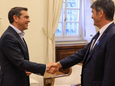 Τσίπρας σε Γάλλο πρέσβη: Να υπάρξει αποφ...