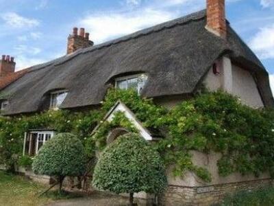 Devonshire: Το πιο παραμυθένιο χωριό της Αγγλίας!!