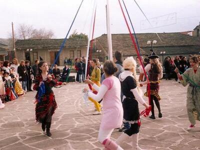 "Το Γαϊτανάκι της Ζωής" έρχετα...