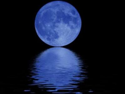 Θαυμάστε το...μπλε φεγγάρι απόψε στον ου...