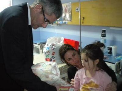 Να σταθούμε δίπλα σε όσους έχουν ανάγκη ...