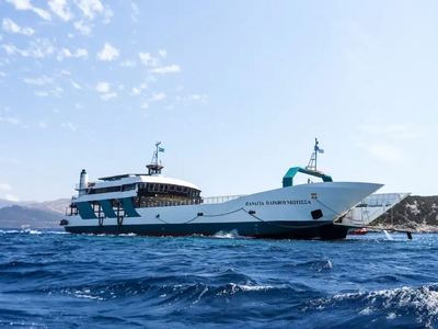 Νέα Στύρα: Ρήγμα 20 μέτρων στο φέρι μποτ...