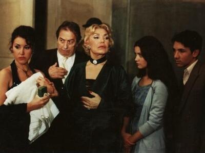 Σκηνή από τη σειρά της ΕΡΤ, "Ύστερα...