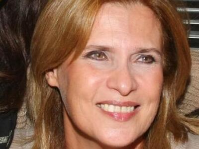 Η Πωλίνα live στην Καρναβαλική Πάτρα αυτ...