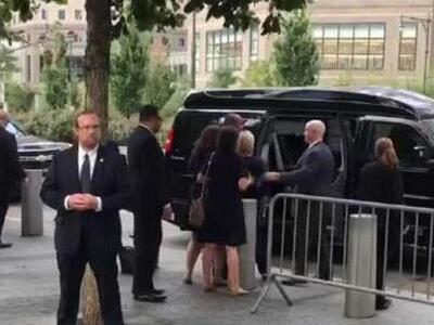 Η στιγμή που η Χίλαρι Κλίντον καταρρέει ...