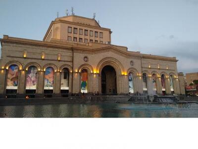 Περπατώντας στην πρωτεύουσα