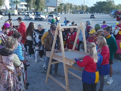 Πατρινό Καρναβάλι 2026: Η πόλη μετατράπη...