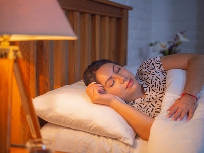 Επιστήμονες προσδιόρισαν πόσες ώρες ύπνο...