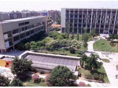 ΤΩΡΑ - Τηλεφώνημα για βόμβα στο Αριστοτέ...