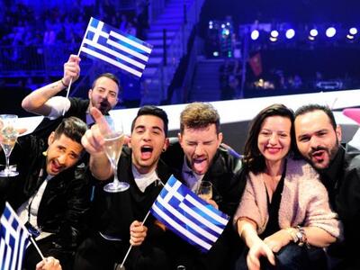 H Eλληνική αποστολή στο green room.