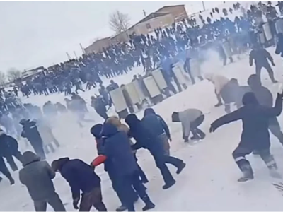 Ρωσία: Συγκρούσεις με την αστυνομία, χιλ...