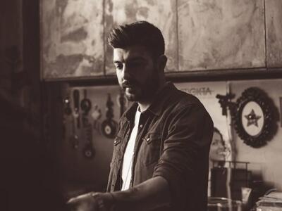 Τολμά και πρωτοπορεί! 