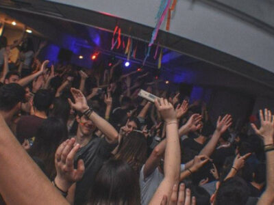 Γερμανία: Ταραχές στη Φραγκφούρτη, σε υπ...