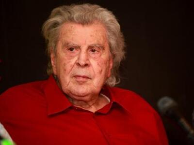 Το ξέσπασμα του Μίκη Θεοδωράκη κατά των ...