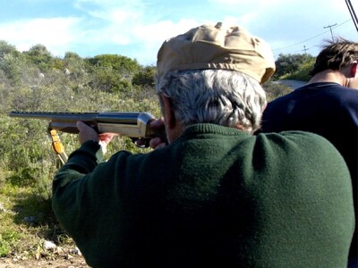 Πατρινός οικολόγος άρπαξε την καραμπίνα ...