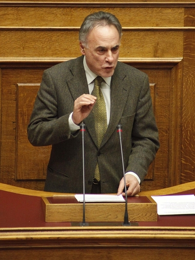 Τσούκαλης σε Βενιζέλο: Δώστε και στην Πά...