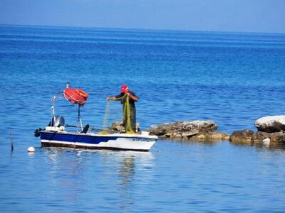 Άρτα: Θρίλερ με την εξαφάνιση ψαρά στη λ...
