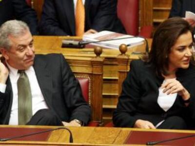 "Ψηφίζει"  Ντόρα ο Αβραμόπουλος;