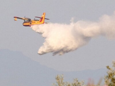 Ηλεία: Νέα μεγάλη πυρκαγιά στα Ζαχαραίικ...
