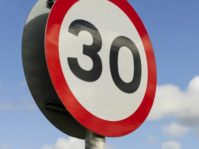 Έρχεται όριο ταχύτητας 30 χλμ./ώρα στις πόλεις!