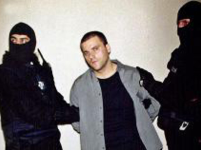 Ο Πάσσαρης θέλει να γίνει καλόγερος!