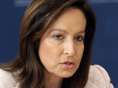 Άννα Διαμαντοπούλου: Τέλος οι αιώνιοι φο...