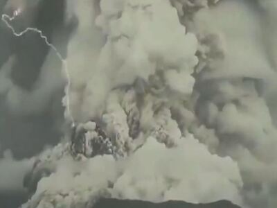 Ηφαίστειο Τόνγκα: Δύο φορές πέρασε πάνω ...