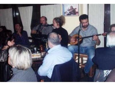 Κάθε Δευτέρα Βράδυ στο Παντοπωλείον – Πο...