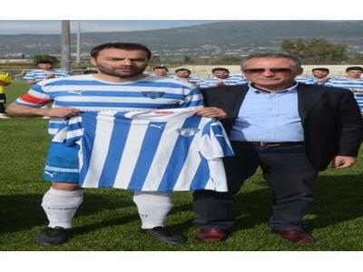 H βράβευση του Τάκη Σπυρόπουλου από την ...