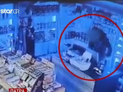 Πάτρα: Διαρρήκτης εκτός από τα χρήματα π...