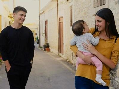 Γη της ελιάς: Ο Φίλιππος είναι αγανακτισ...