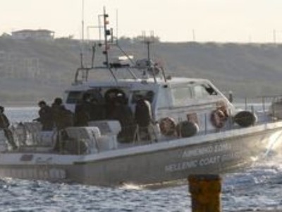 Απεγκλωβίζονται αυτή την ώρα 10 πολίτες ...