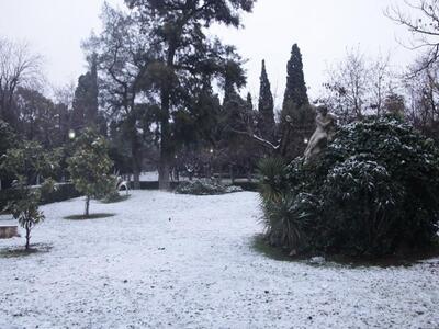Η χιονισμένη Αθήνα - Όμορφες εικόνες από...