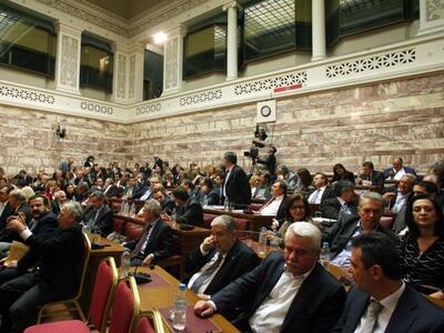 Στην κυβέρνηση ψάχνουν τρόπο να "μα...