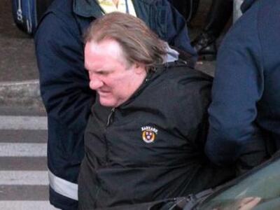 Στη Ρώμη με αναπηρικό καρότσι ο Ντεπαρτιέ