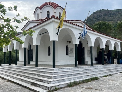 Θρησκευτική πανήγυρη στον Ιερό Ναό Μεταμ...