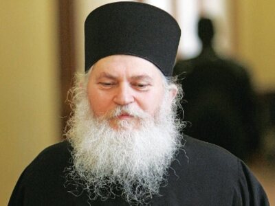 Με κορωνοϊό ο ηγούμενος του Βατοπεδίου, ...