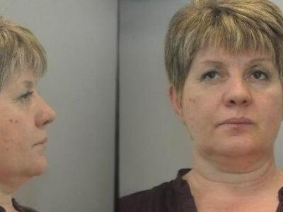 Αυτή είναι η οικιακή βοηθός που υπνώτιζε...