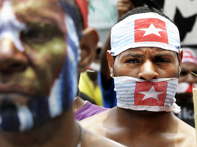 Τζακάρτα: Διαδηλωτές στην Παπούα διαμαρτ...