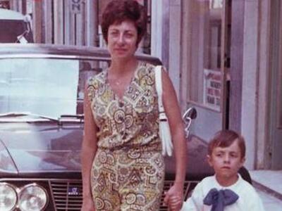 Ποιός γνωστός Πατρινός είναι ο μικρός τη...