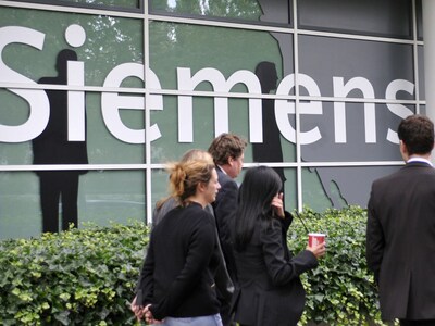 Οι επιχειρηματίες που ανοίγουν οι λογαρι...