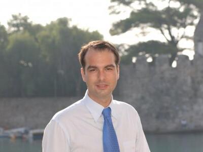 Θανάσης Παπαθανάσης