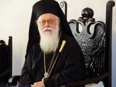 Στην εντατική του «Ευαγγελισμού» ο Αρχιε...