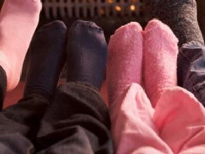 Ξεπαγιάζουν και μέσα στο σπίτι οι Έλληνε...