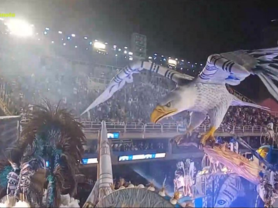 Αυλαία στο καρναβάλι του Ρίο ντε Τζανέιρο