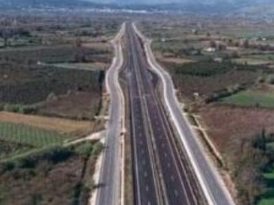 "Όλες οι κεφαλές της Ηλείας τσακώνο...